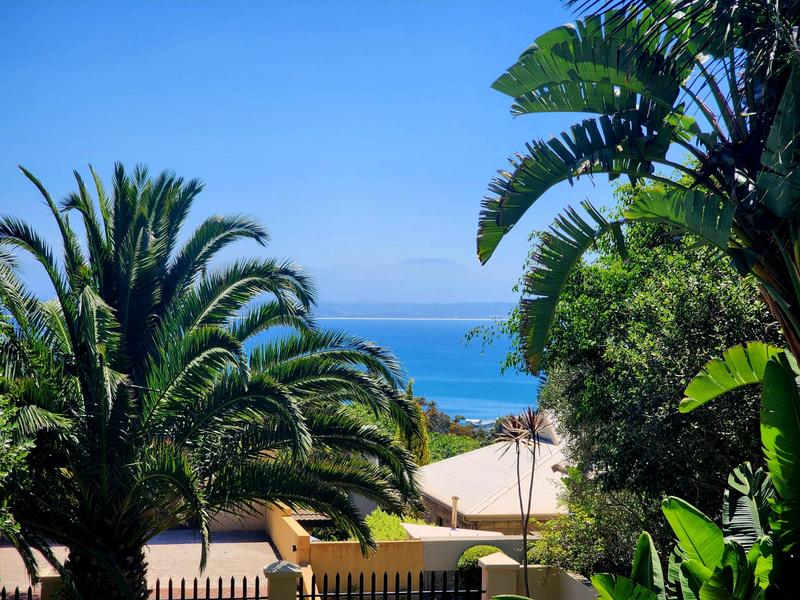 3 Bedroom Property for Sale in Mossel Bay Central Western Cape